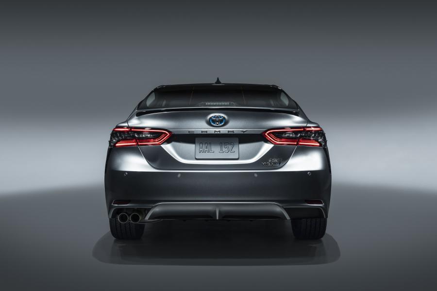  Toyota Camry Hybrid XSE 2020 года  (NA) (фото 5 из 12)